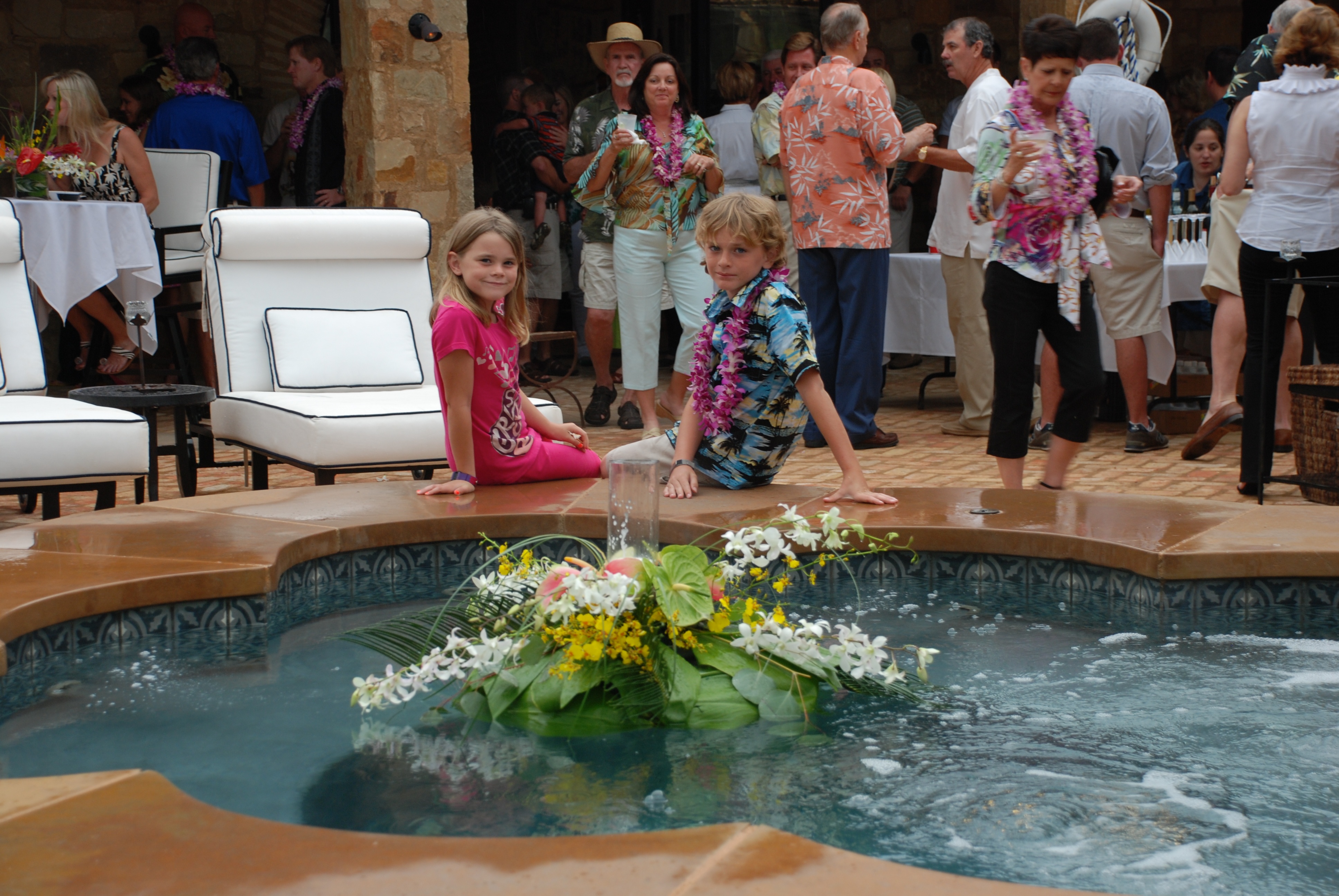 2009-05-23-ESCONDIDO LUAU KYLA VALE 04.jpg